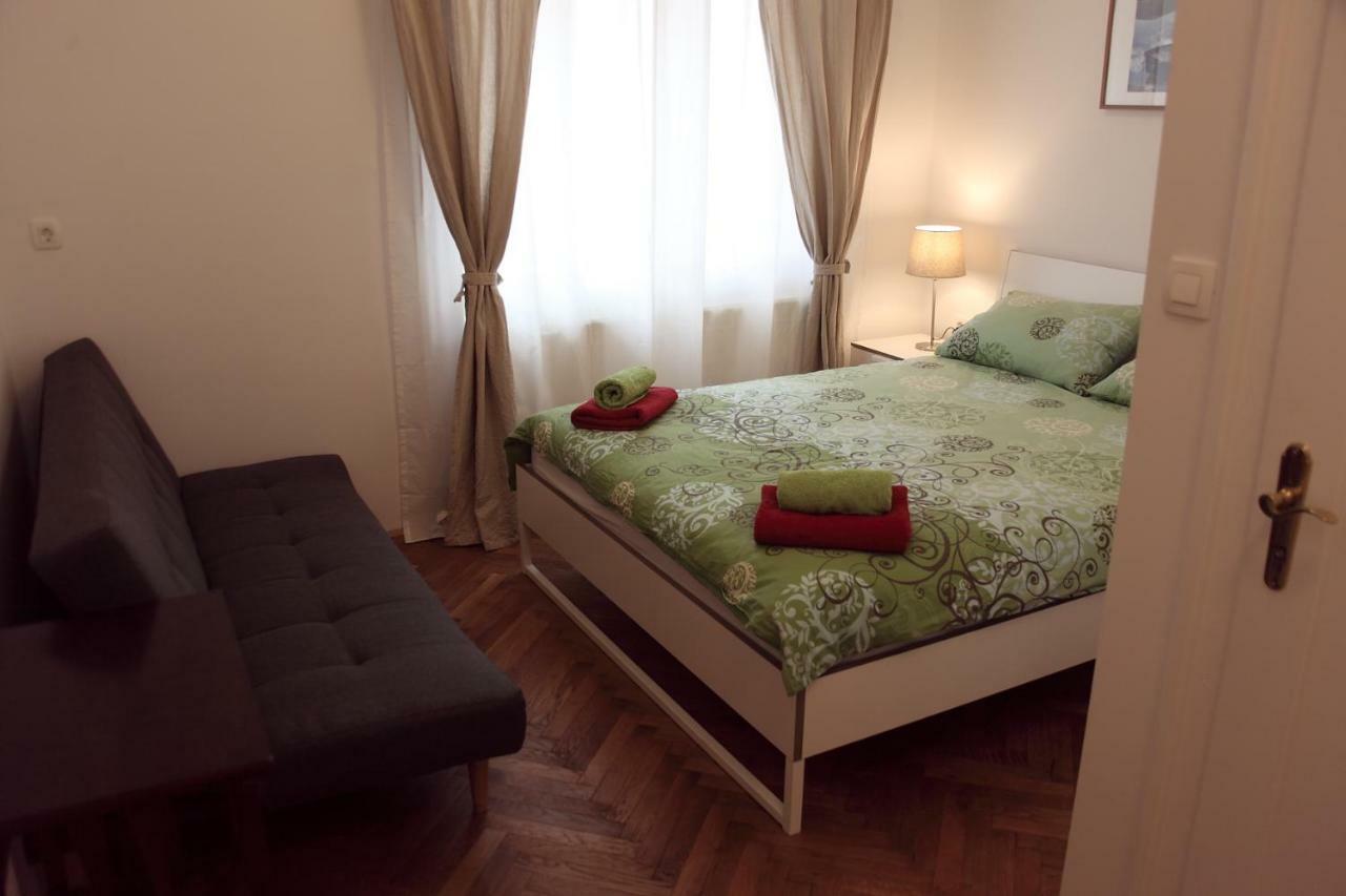 Writer'S Place Hotell Ljubljana Eksteriør bilde
